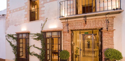 Claude Hotel Old Town Marbella front view